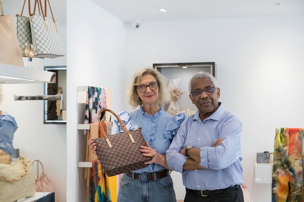 Exploring the influence of women's evolving lifestyle choices on uk fashion trends